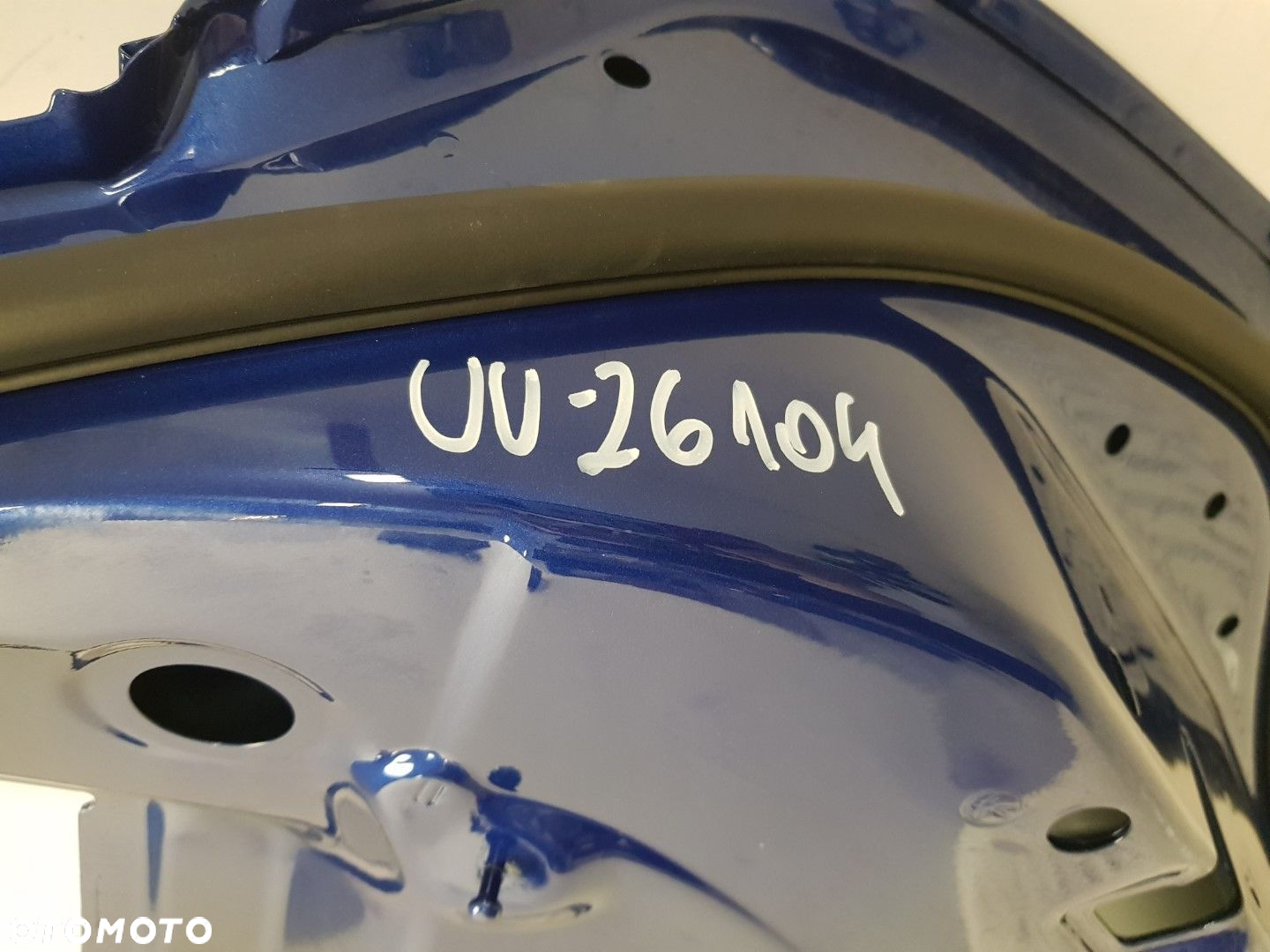 DRZWI + LISTWA PRAWE TYLNE AUDI Q5 II 2 SUV 80A 17-25r LESZNO ŁADNE - 9