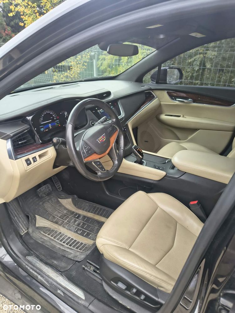 Cadillac XT5 - 7