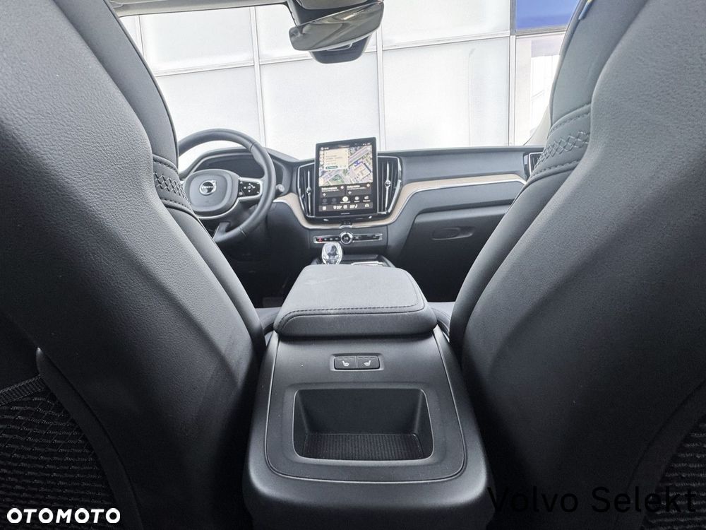 Volvo XC 60 - 25