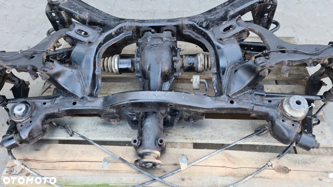 Subaru Forester 3 SH zawieszenie tylne sanki wahacze most napędowy zaciski tarcze - 7