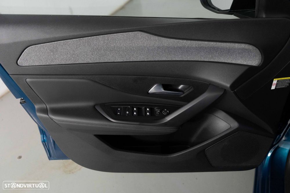 Peugeot 308 1.2 PureTech Allure Pack - 22