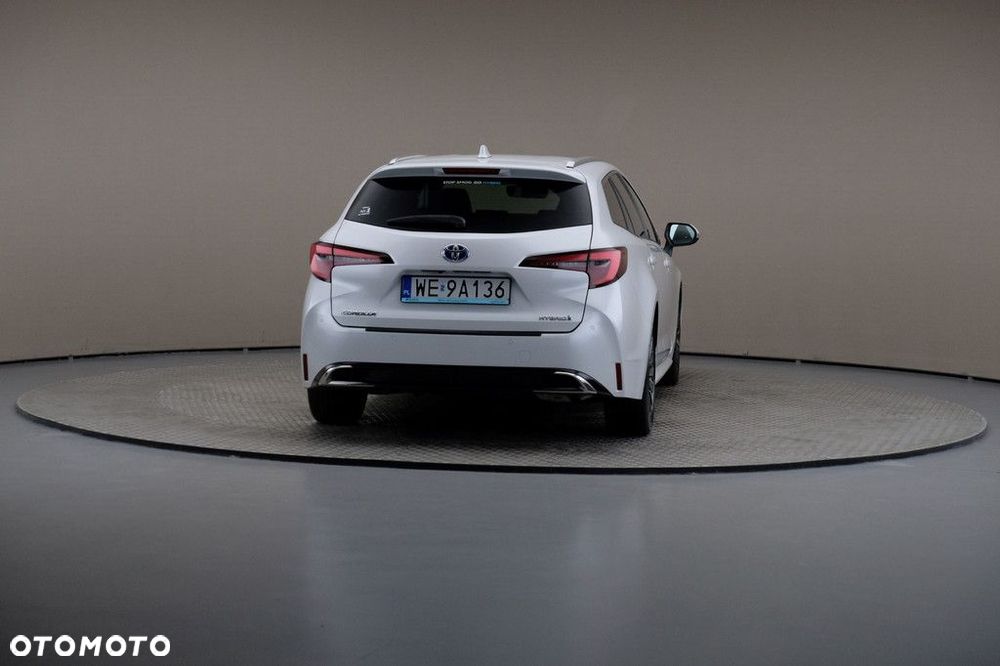 Toyota Corolla - 5