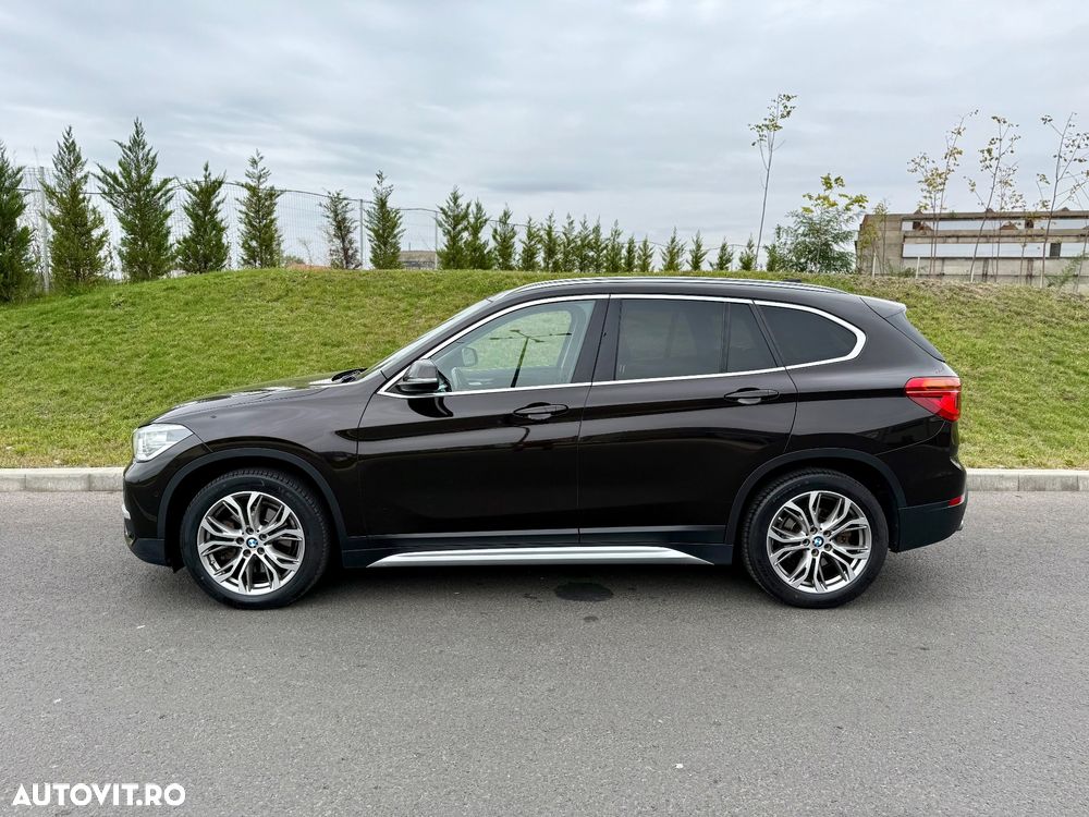 BMW X1 xDrive20d Aut. Sport Line - 4