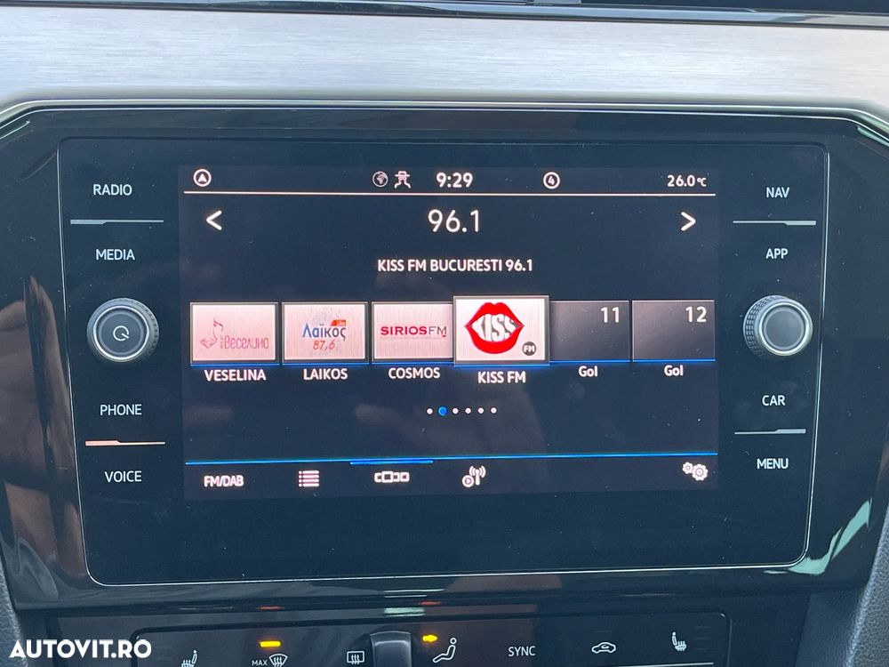 Volkswagen Passat 2.0 TDI DSG Highline - 21