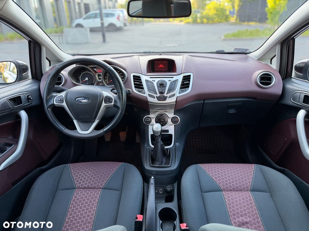 Ford Fiesta 1.4 TDCi Titanium - 9