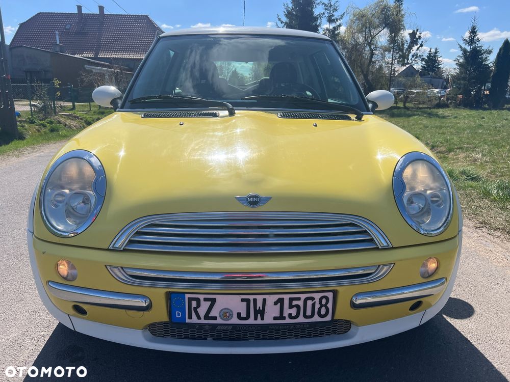 MINI Cooper Standard - 8