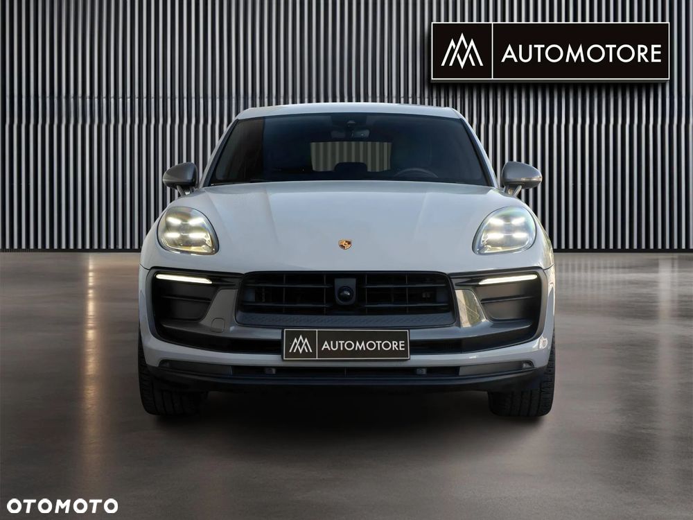 Porsche Macan T - 4