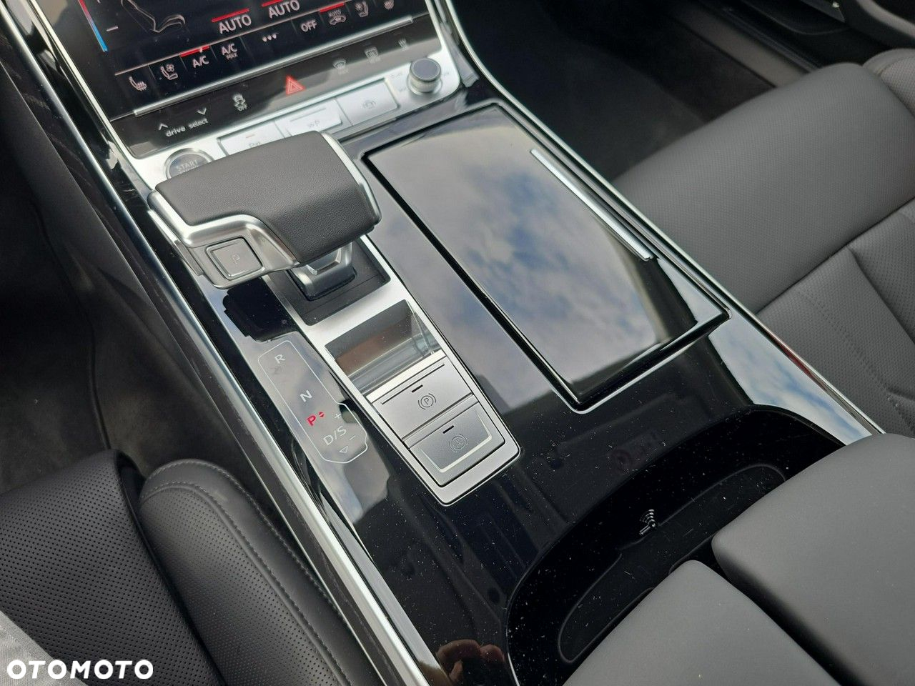 Audi A8 L 55 TFSI quattro tiptronic - 14