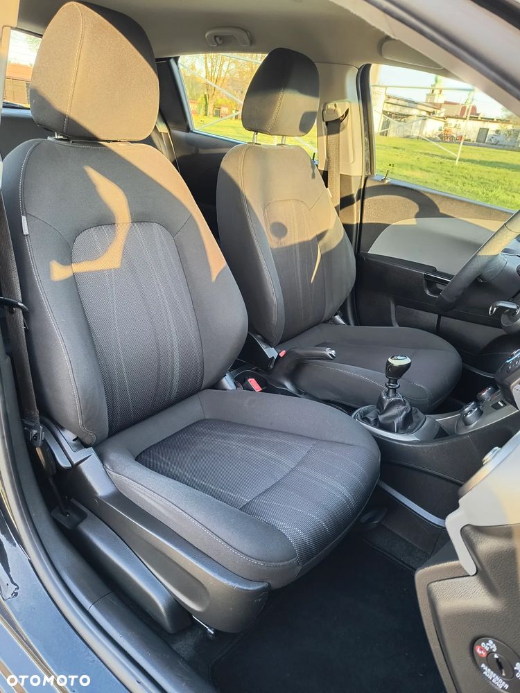 Chevrolet Aveo 1.4 16V LS - 18