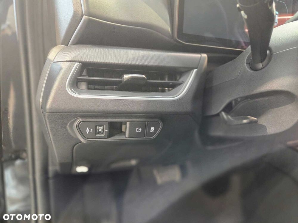 Kia K4 - 15