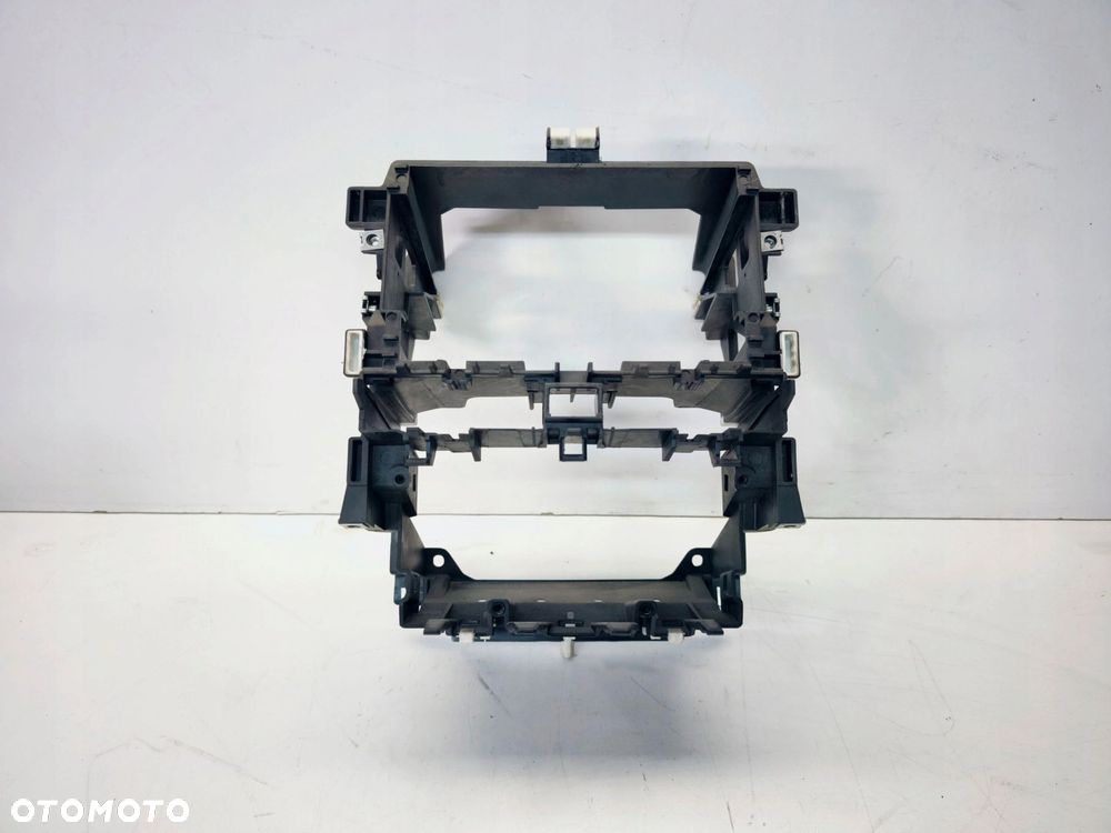 KOSZ 2 DIN AUDI A3 8P LIFT ORYGINAŁ 8P0858005C - 1