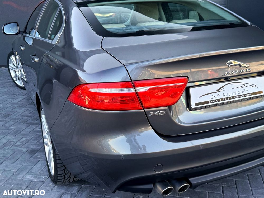 Jaguar XE 20d Aut. Prestige - 13