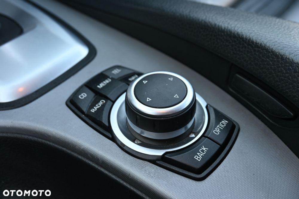 BMW Seria 5 520i Edition Sport - 32