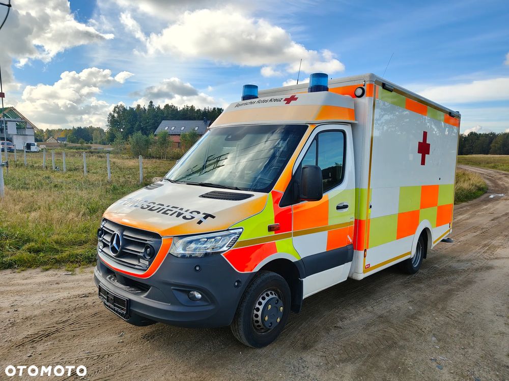 Mercedes-Benz SPRINTER - 1