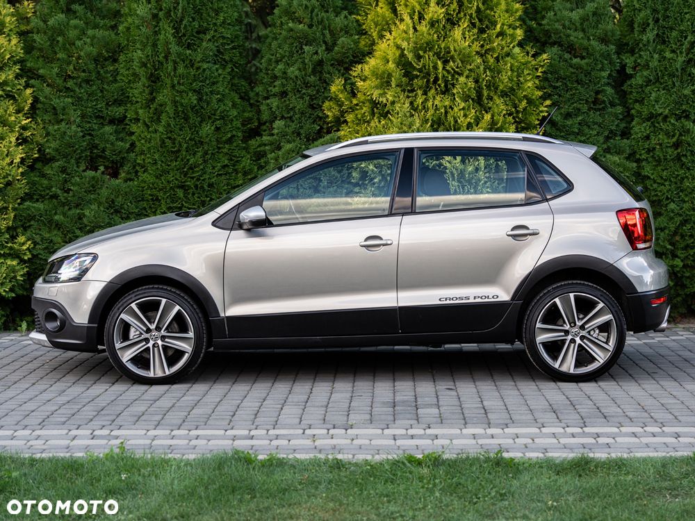 Volkswagen Polo 1.2 TSI Cross - 6