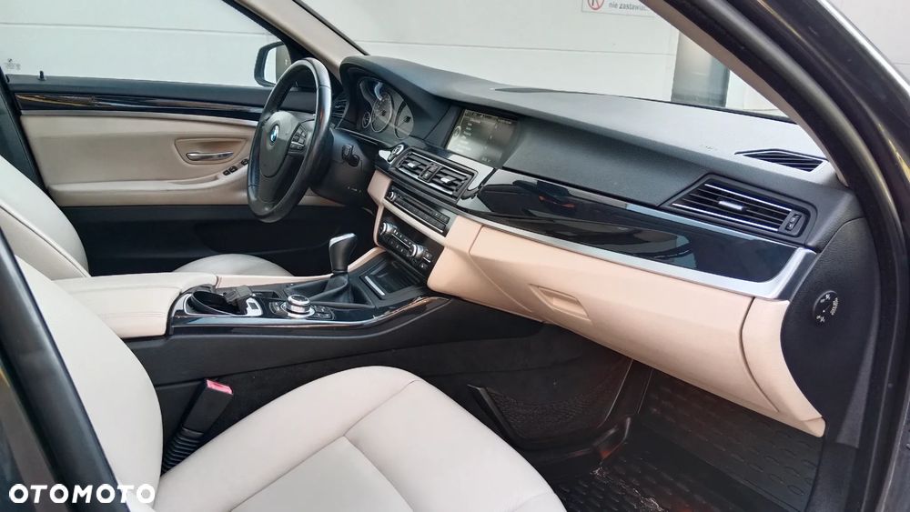 BMW Seria 5 520d - 8