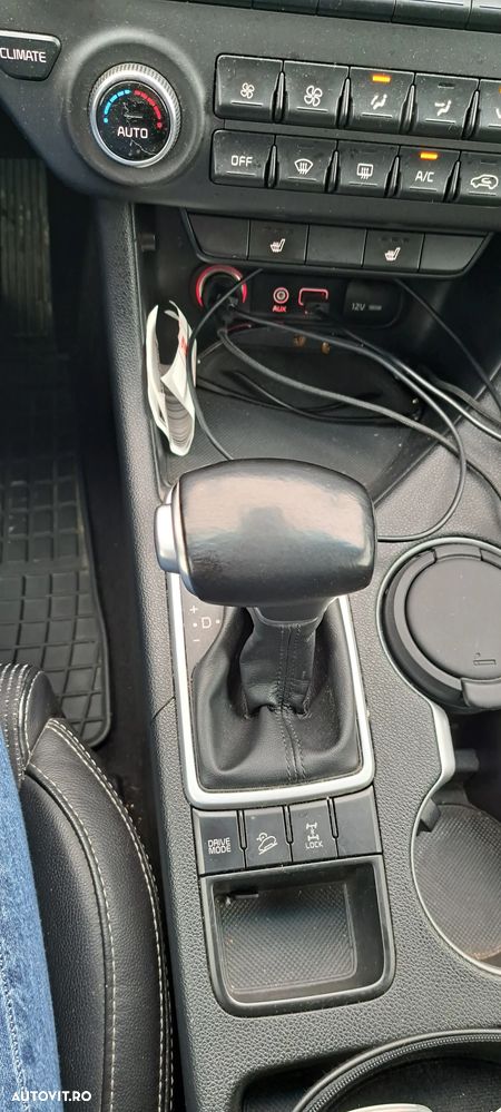 Kia Sportage 2.0 DSL HP 6AT 4x4 Style - 8