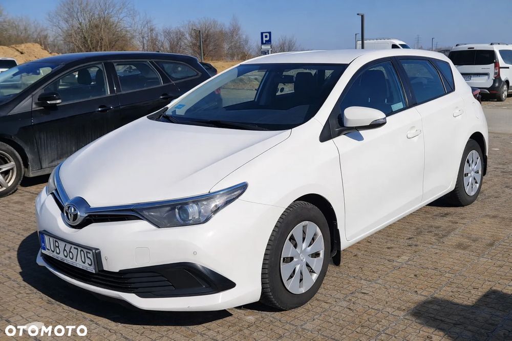 Toyota Auris 1.33 VVT-i Active - 3