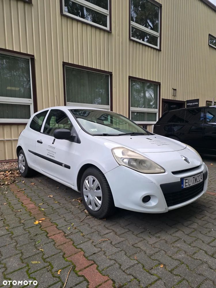 Renault Clio 1.5 dCi Alize - 23