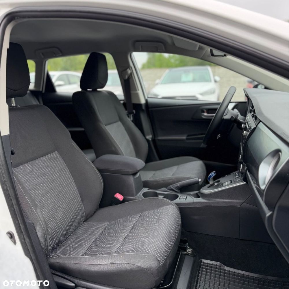 Toyota Auris - 34