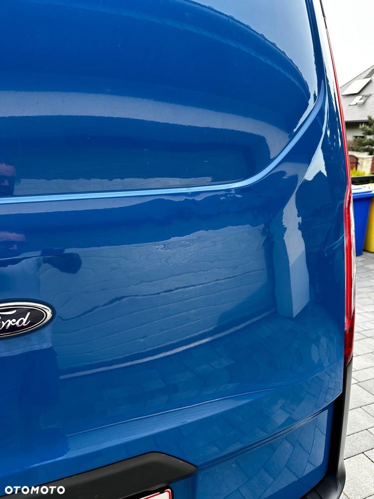 Ford TRANSIT CUSTOM - 9