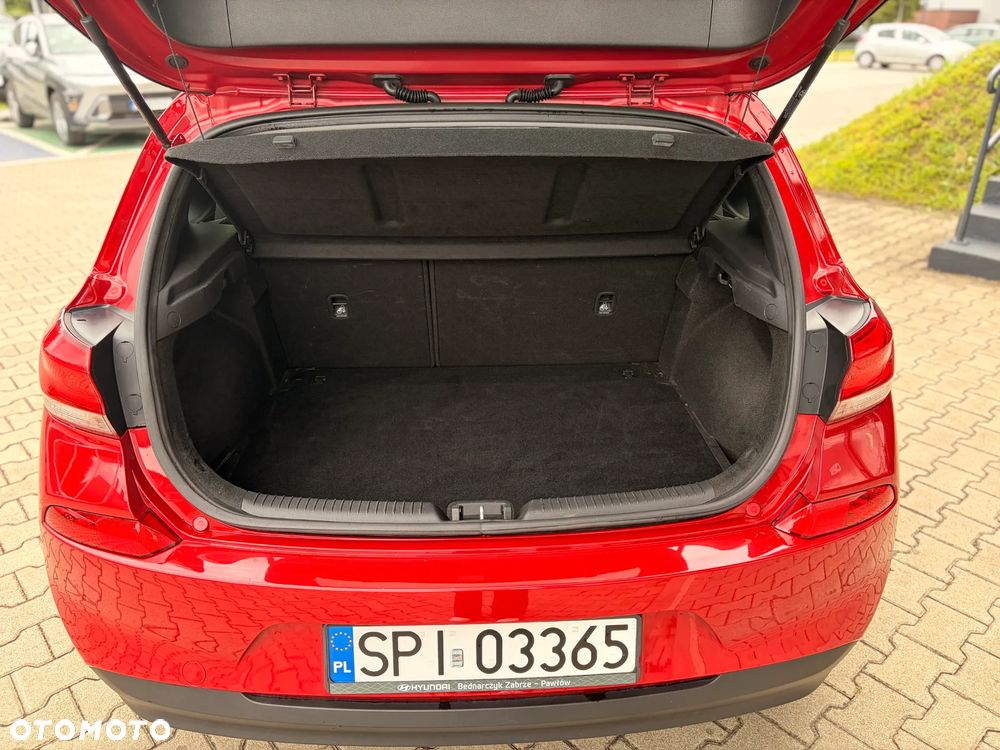 Hyundai i30 1.4 Comfort - 11