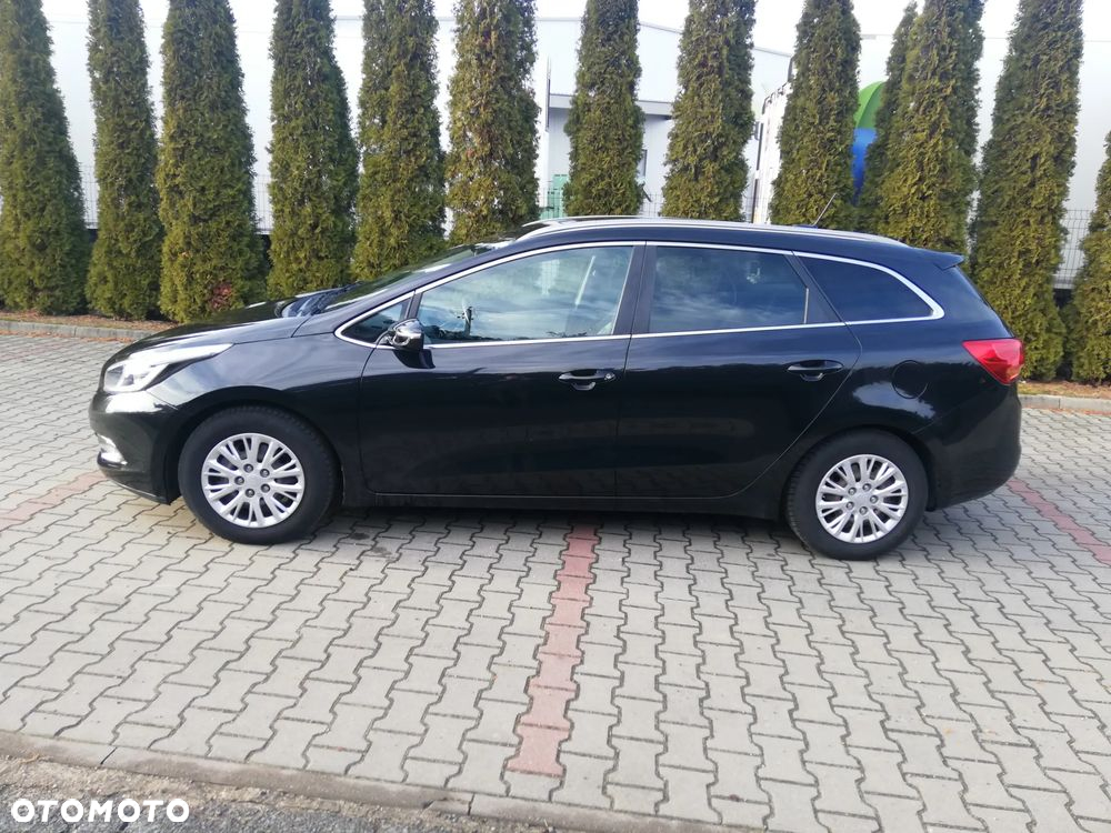 Kia Ceed Cee'd 1.6 GDI L Business Line - 9