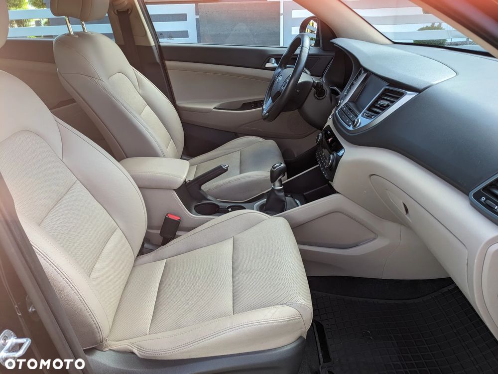 Hyundai Tucson 2.0 CRDI 4WD Premium - 13