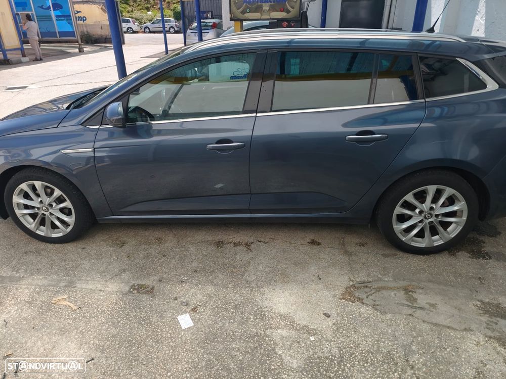 Renault Mégane 1.5 Blue dCi R.S. Line - 3