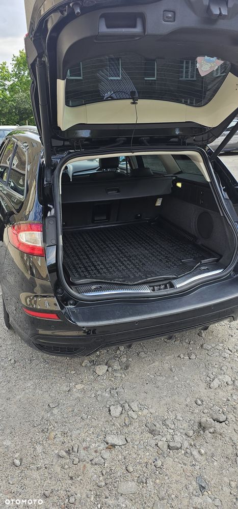 Ford Mondeo 2.0 TDCi ST-Line - 9