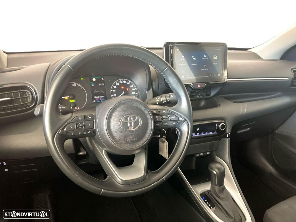 Toyota Yaris 1.5 HDF Comfort Plus - 9