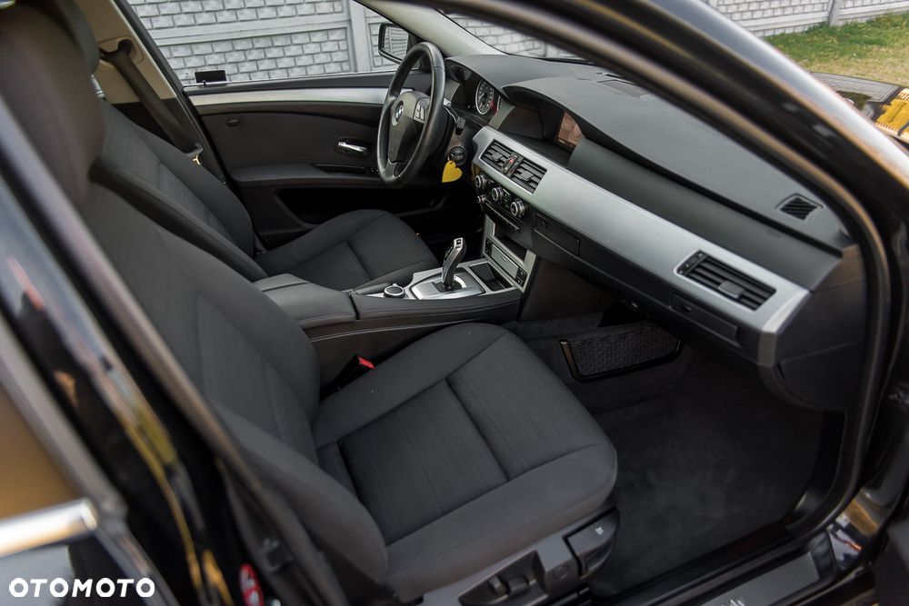 BMW Seria 5 - 33