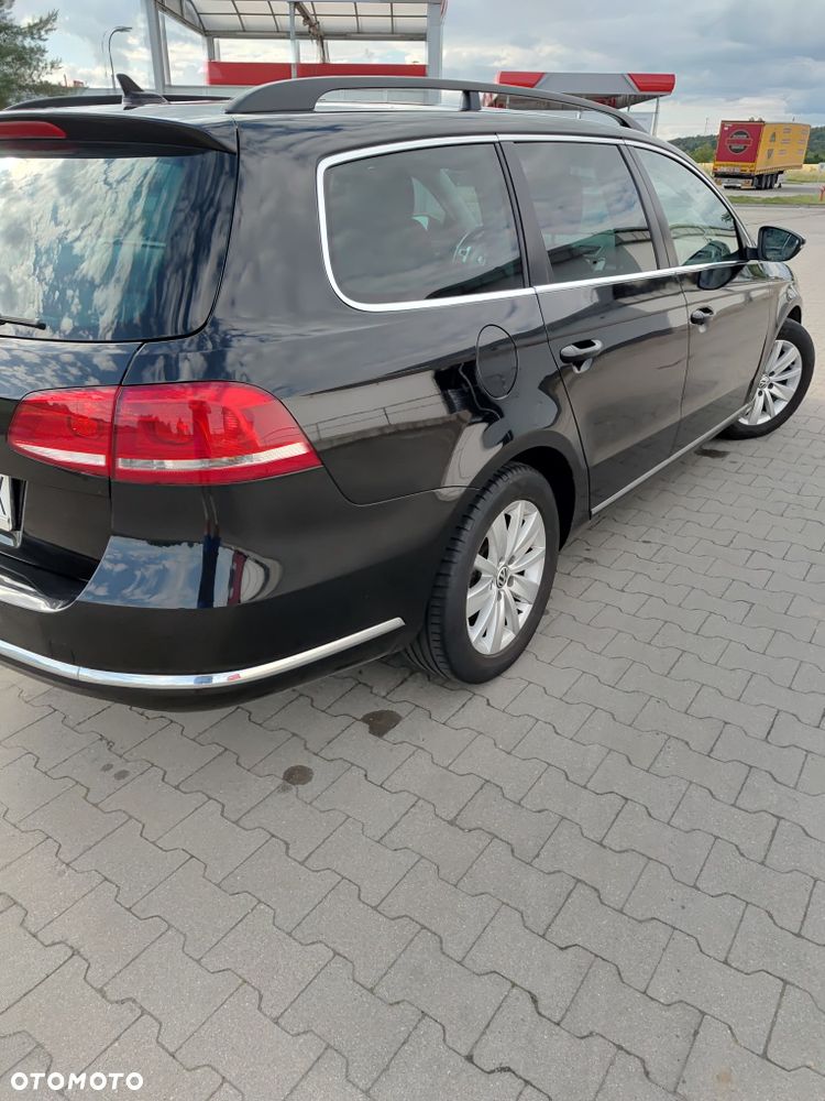 Volkswagen Passat - 6