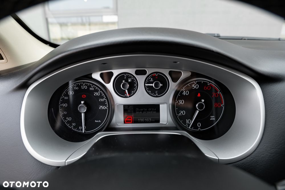 Lancia Delta 1.4 T-Jet Argento Euro5 - 28