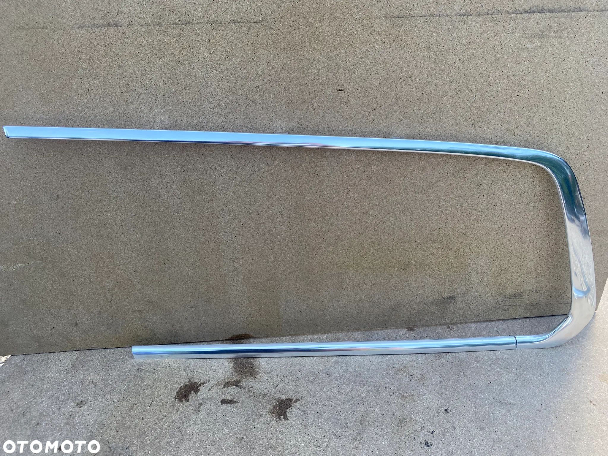LISTWA CHROM LEWA SZYBY VOLVO V70 XC70 II III - 1