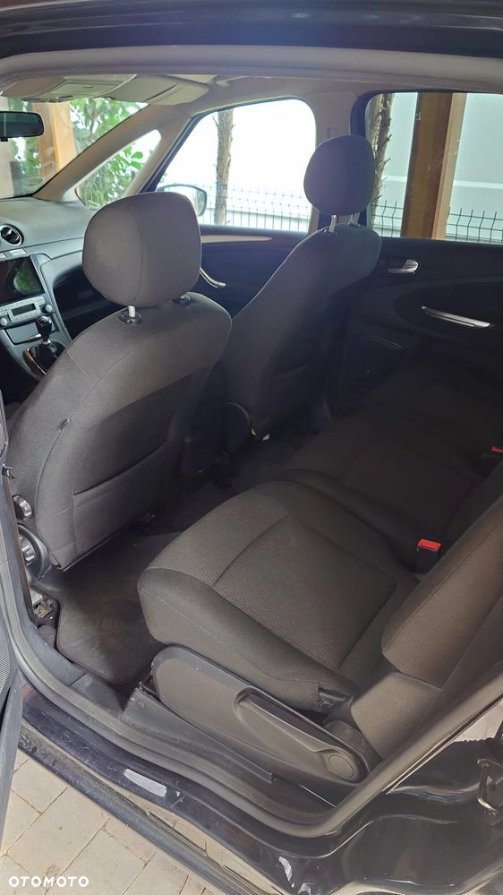 Ford S-Max 2.0 TDCi DPF Titanium - 8