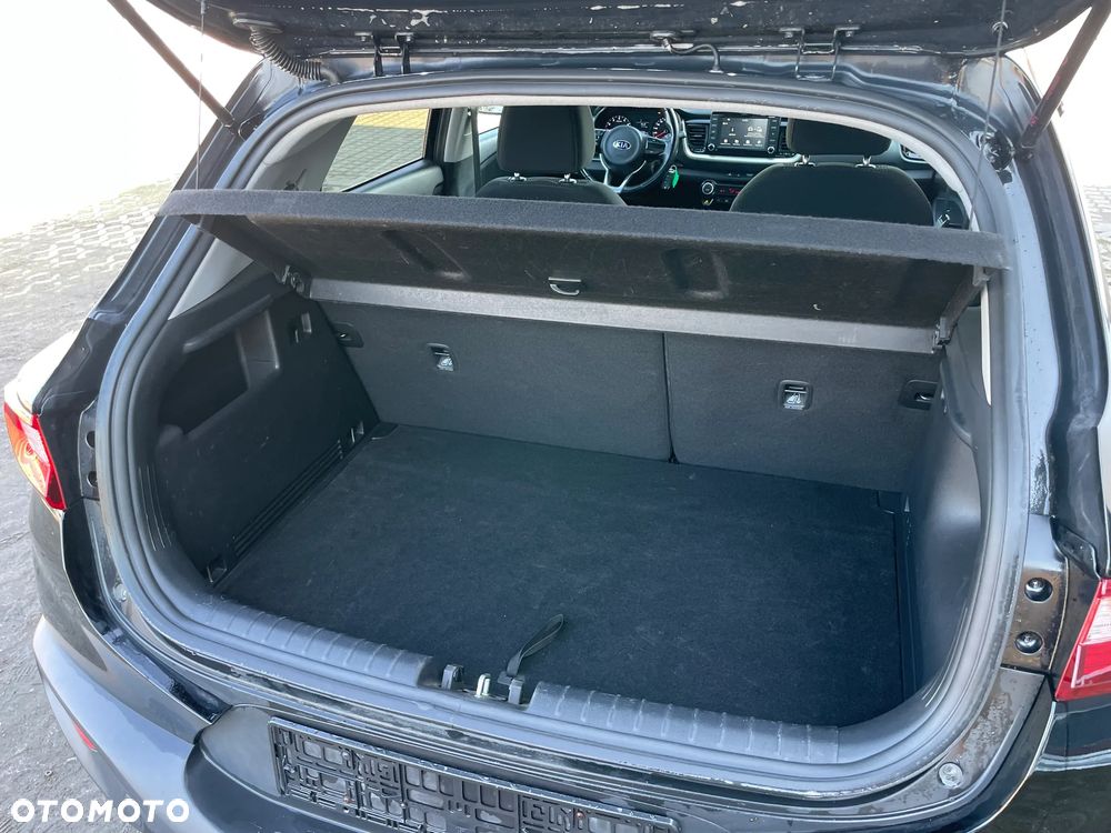 Kia Stonic - 19