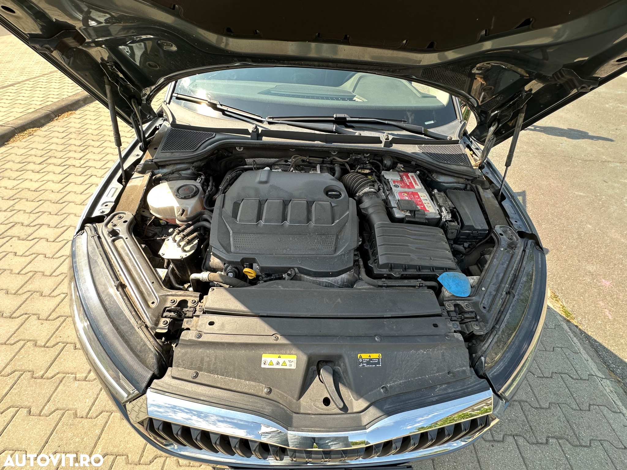 Skoda Octavia 2.0 TDI DSG Style - 10