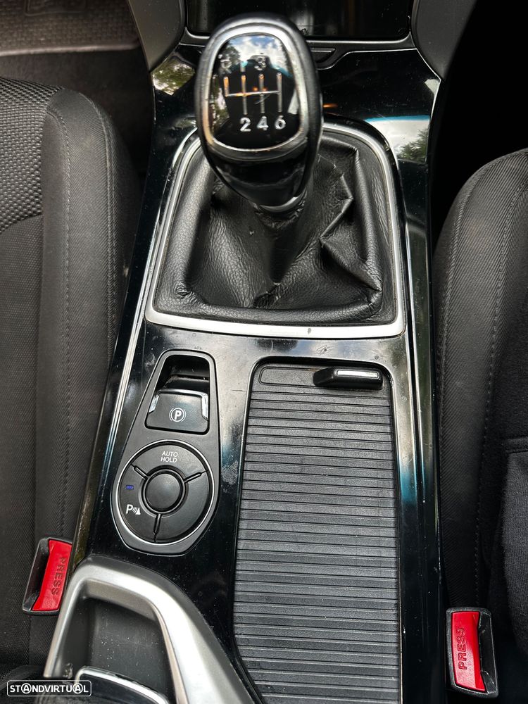 Hyundai i40 1.7 CRDi Blue Comfort - 23