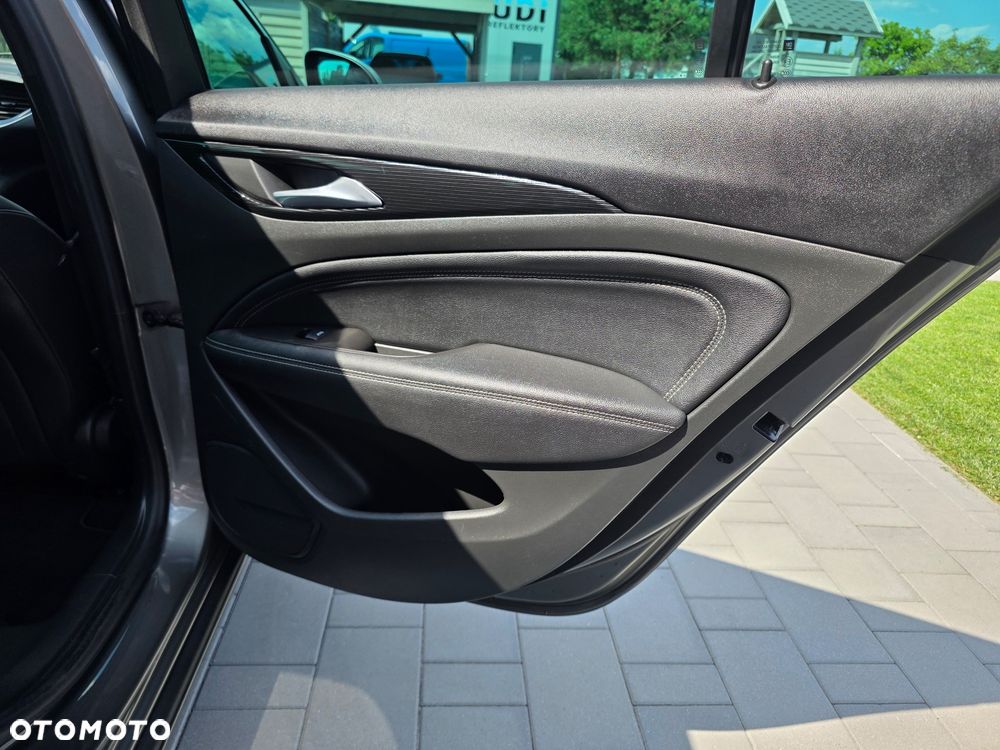 Opel Insignia 2.0 CDTI Innovation S&S - 22