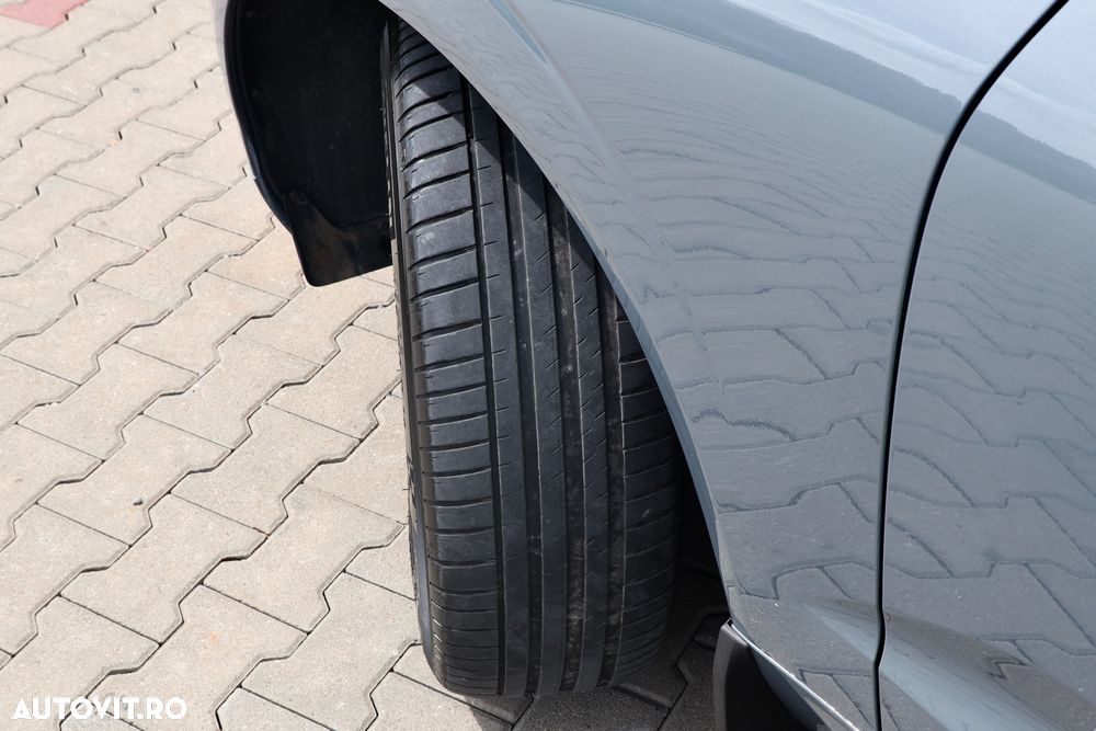 Volvo XC 60 B5 AT AWD MHEV Core - 34