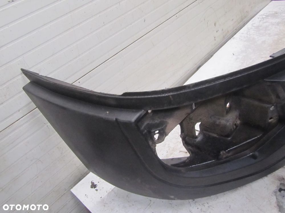 iveco daily 14->zderzak przód - 11