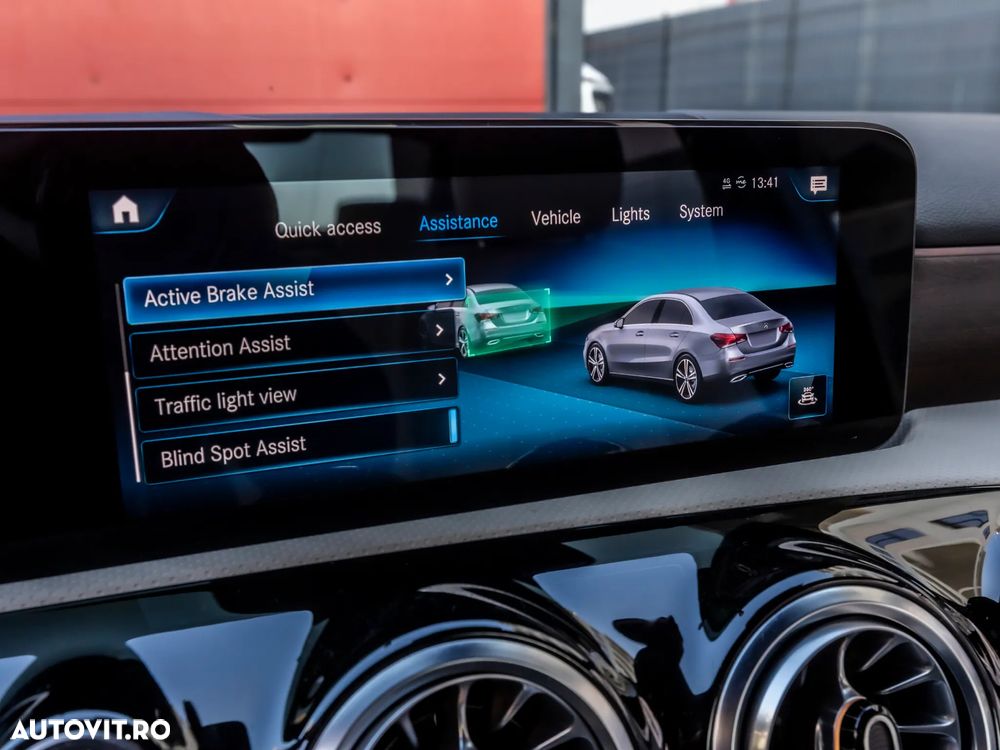 Mercedes-Benz A 250 e 8G-DCT - 31