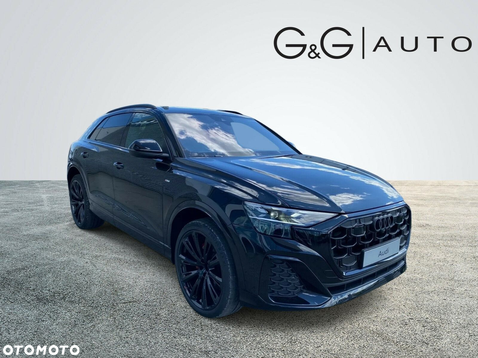 Audi Q8 - 8