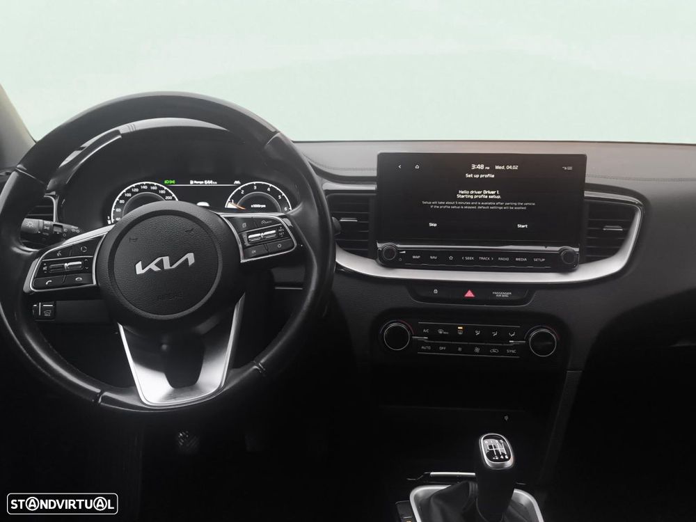 Kia XCeed 1.0 T-GDI Drive - 11
