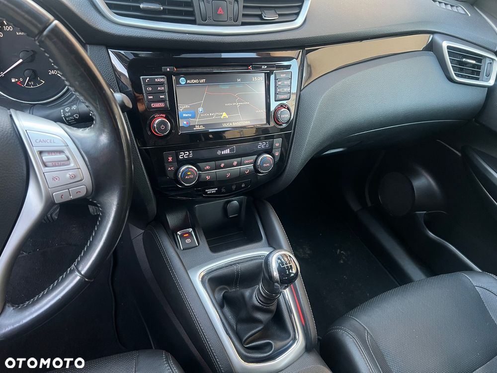 Nissan Qashqai 1.2 DIG-T 360 - 16