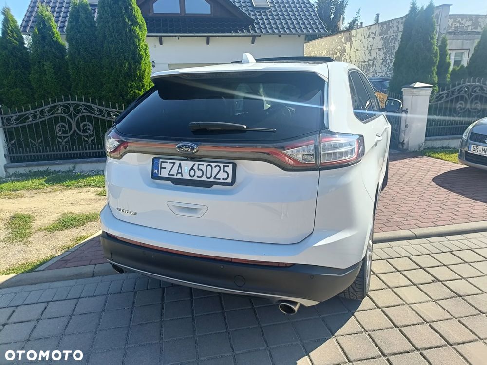 Ford Edge 2.0 TDCi 4x4 Titanium - 20