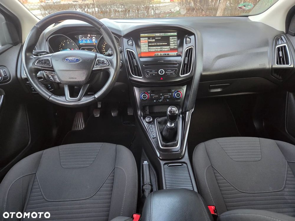 Ford Focus 1.5 TDCi Black Edition - 16