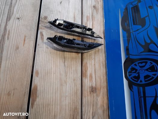 semnalizator bara fata porsche cayenne - 4