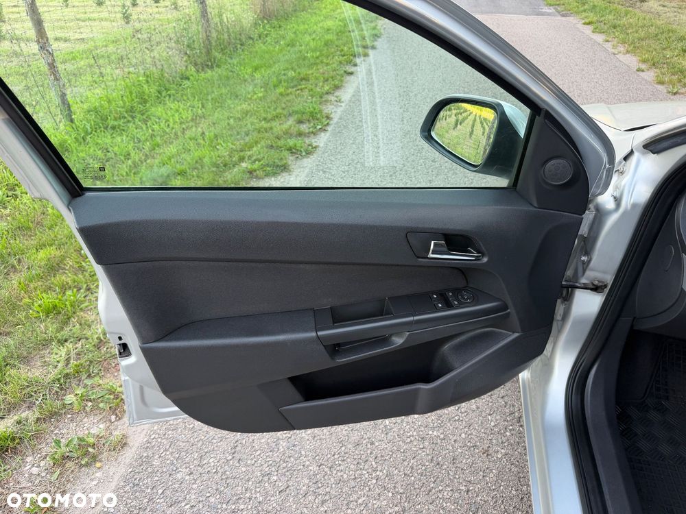 Opel Astra 1.6 Enjoy - 20